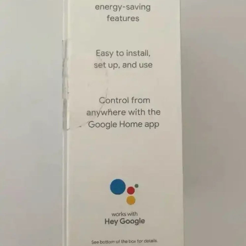 Brand New / Never Used Google Nest Smart
Programmable Thermostat In White - Picture 7 of 11